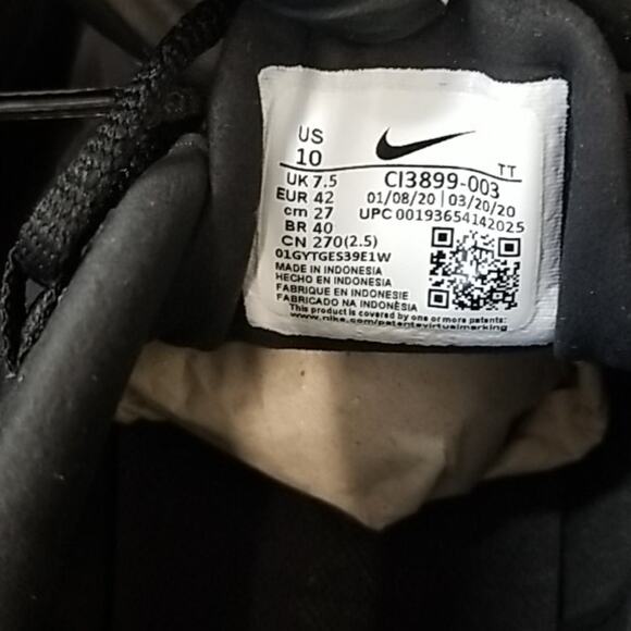 Nike Women's Low-top Running Shoe, Black/Oil - Picture 5 of 10